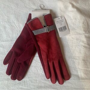 Elegant Red Gloves with Houndstooth Accent